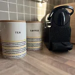 2 Bed Central Cardiff Apartment - Sleeps Five!